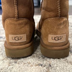 Women’s UGG boots size 7